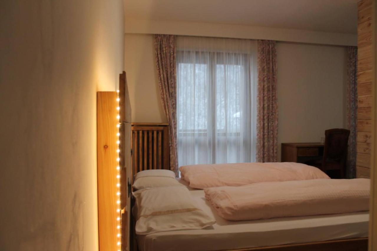 Hotel Carlone 브레구초 외부 사진